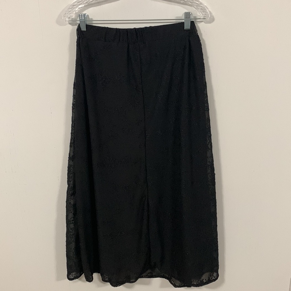 Meys Black lined skirt with embroidery, made in Turkey, Sz S-M see measurements - Picture 3 of 5